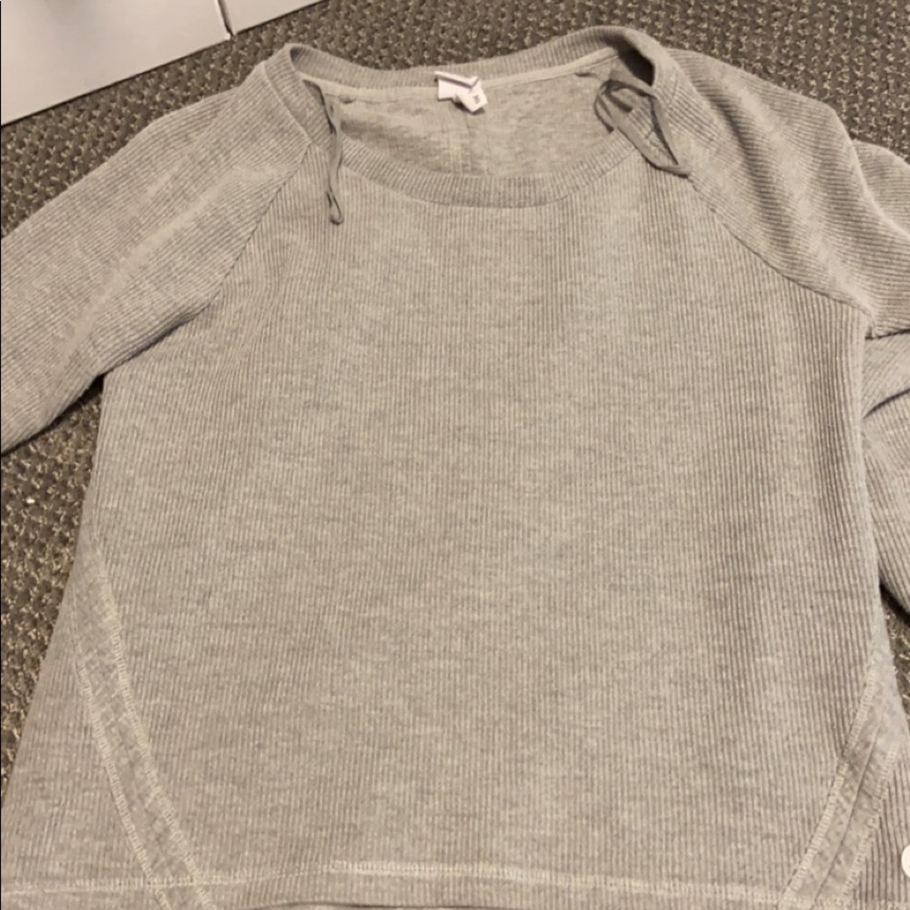 Clothing - Picture 3 of 10
